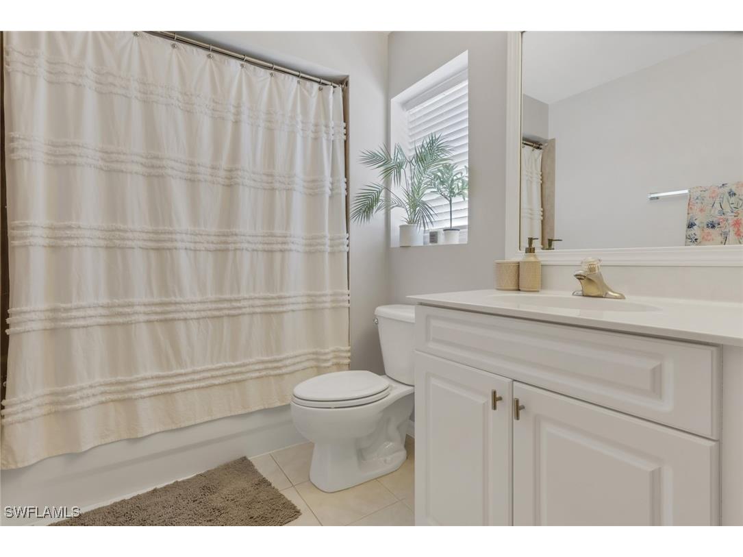 4536 Court Way #19D Naples FL 34109 225080140 image23