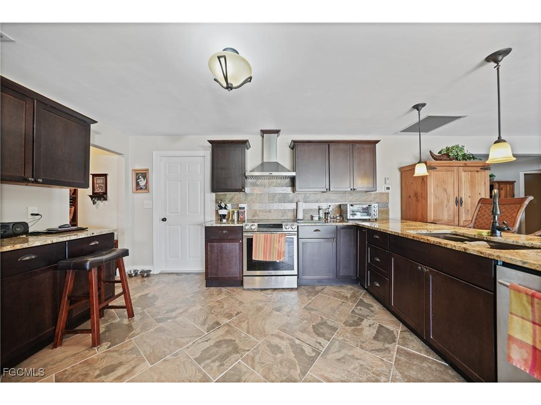 4536 Vinsetta Avenue North Fort Myers FL 33903 2025016302 image10