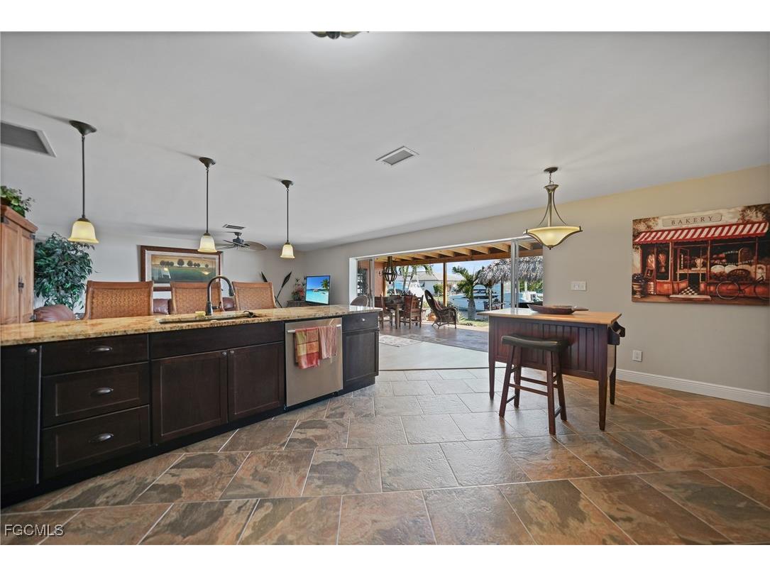 4536 Vinsetta Avenue North Fort Myers FL 33903 2025016302 image11