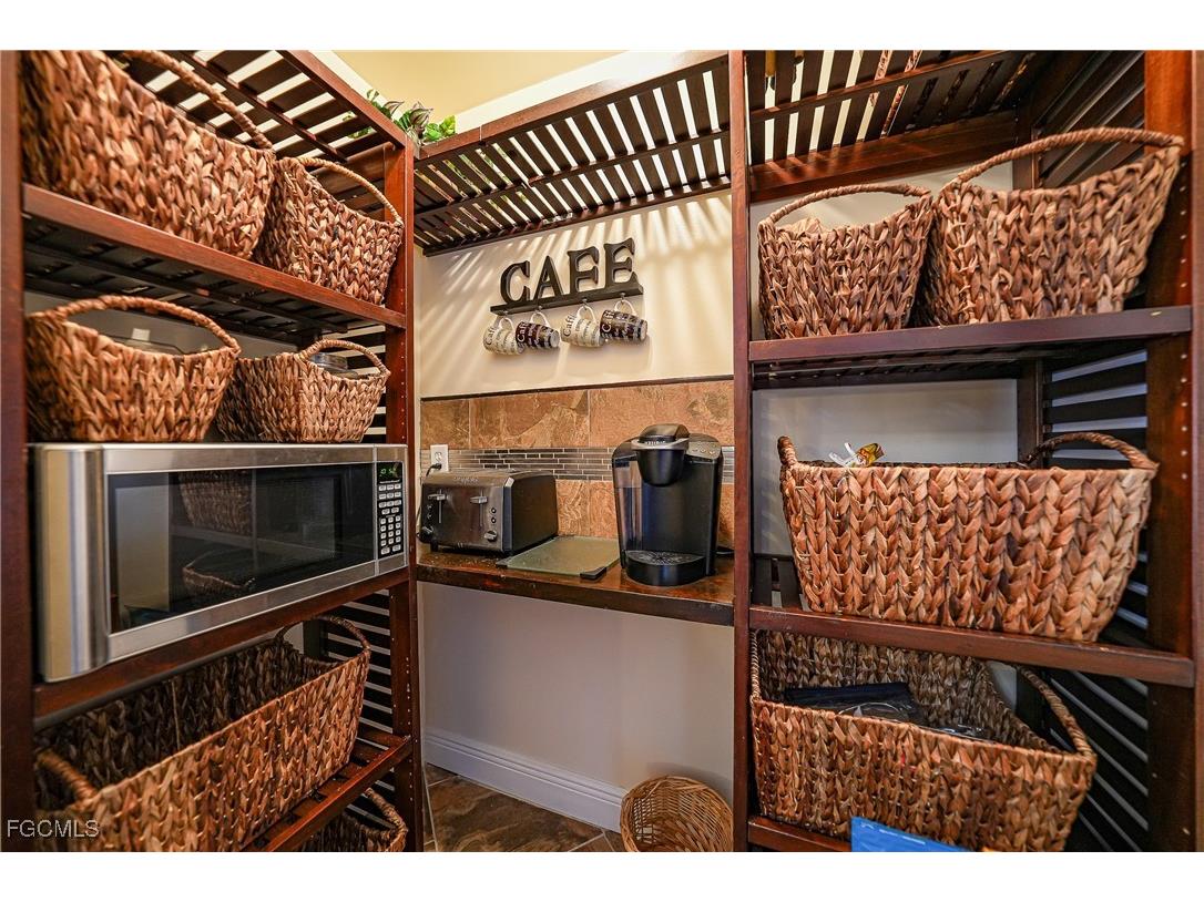 4536 Vinsetta Avenue North Fort Myers FL 33903 2025016302 image14