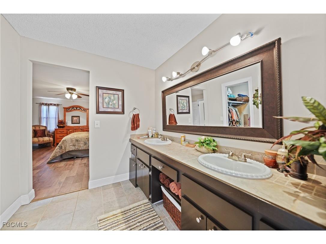 4536 Vinsetta Avenue North Fort Myers FL 33903 2025016302 image19