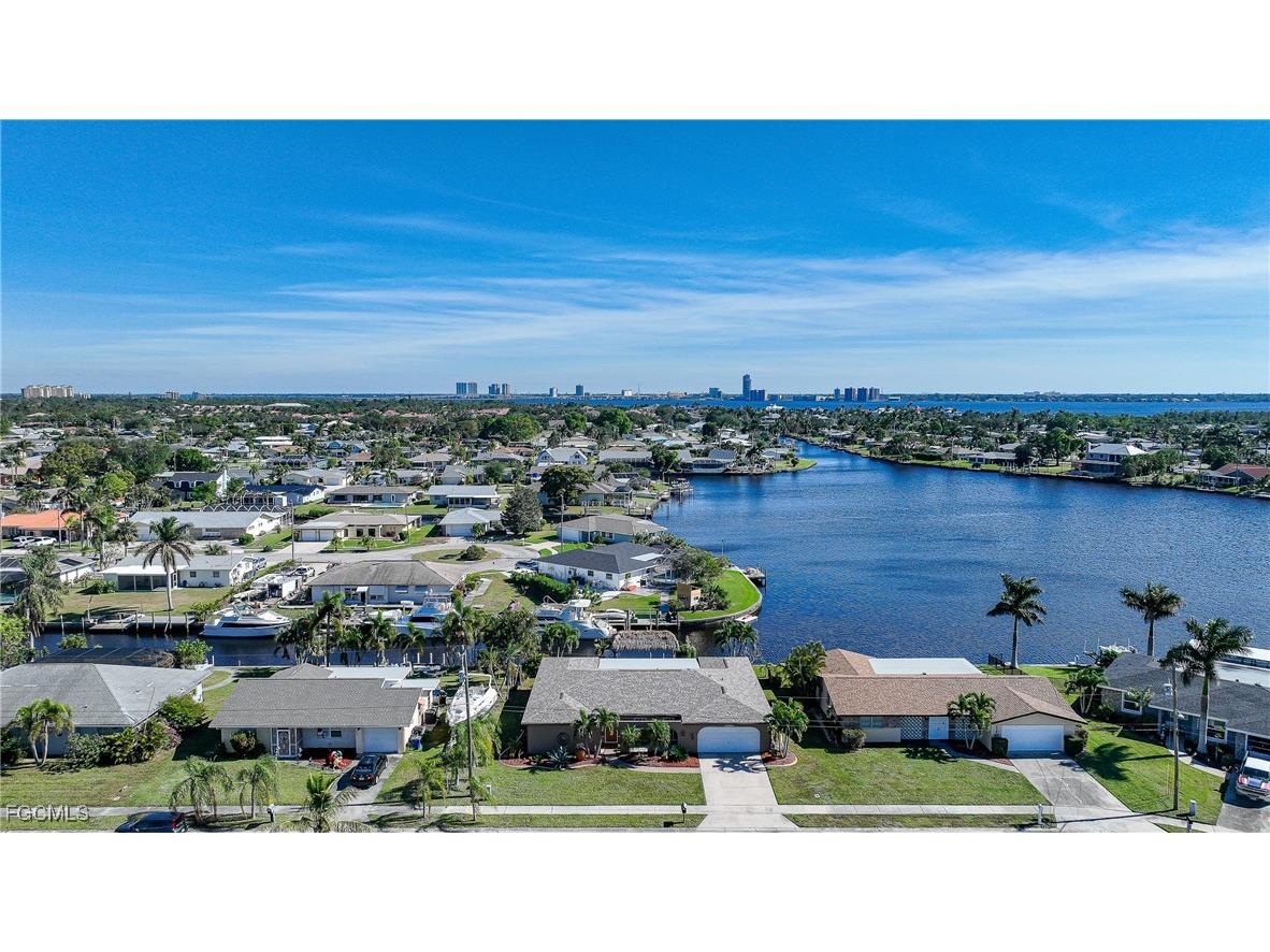 4536 Vinsetta Avenue North Fort Myers FL 33903 2025016302 image34