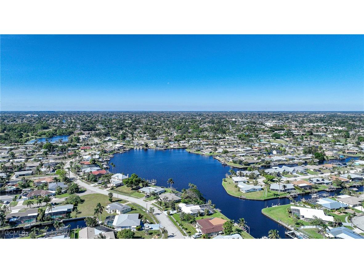 4536 Vinsetta Avenue North Fort Myers FL 33903 2025016302 image36