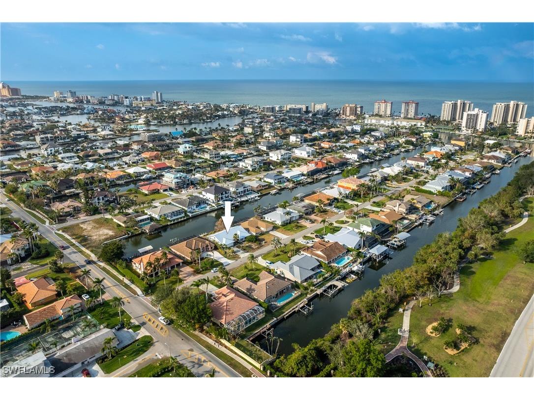 454 Flamingo Avenue Naples FL 34108 223019489 image1