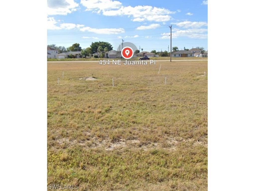 454 NE Juanita Place Cape Coral FL 33993 224043864 image1