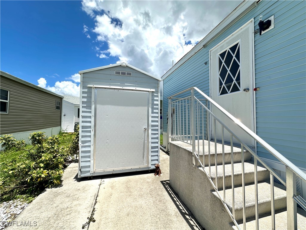 4540 Split Log Lane E Estero FL 33928 225069013 image3