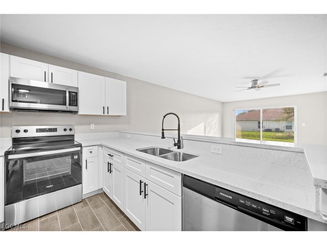 4541/4543 27th Street SW Lehigh Acres FL 33973 2026009077 image4