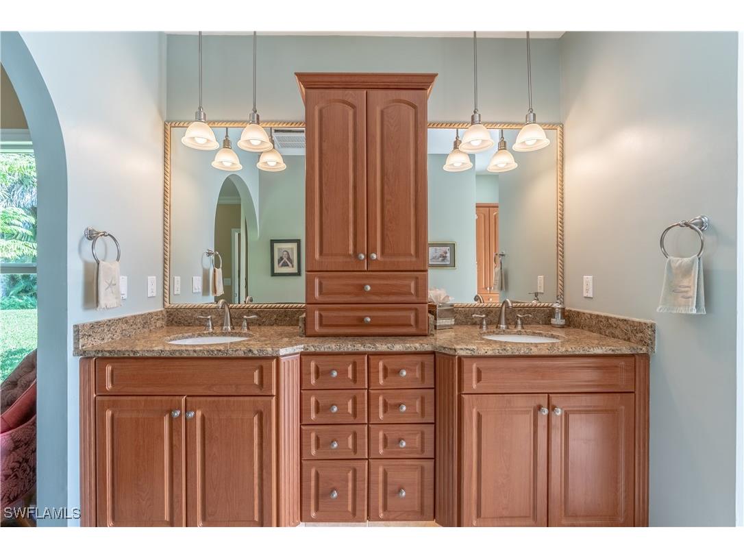 4541 7th Avenue NW Naples FL 34119 225081487 image26