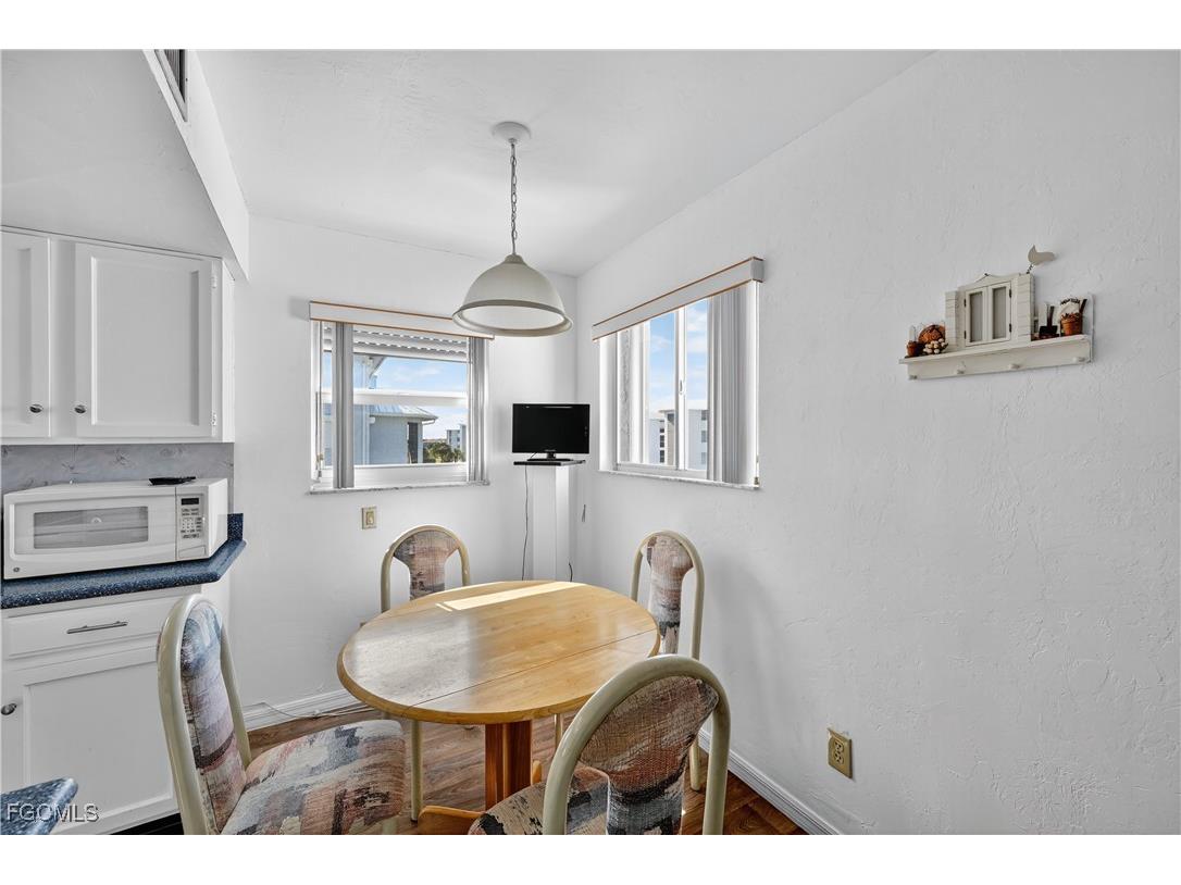 4541 Bay Beach Lane #341 Fort Myers Beach FL 33931 2025019491 image2