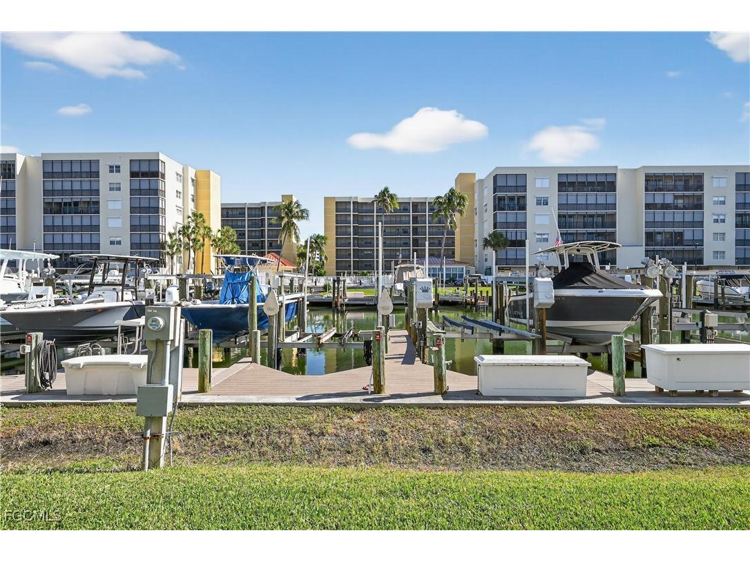 4541 Bay Beach Lane #341 Fort Myers Beach FL 33931 2025019491 image30