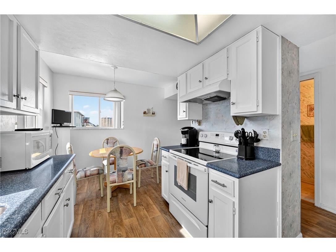 4541 Bay Beach Lane #341 Fort Myers Beach FL 33931 2025019491 image4