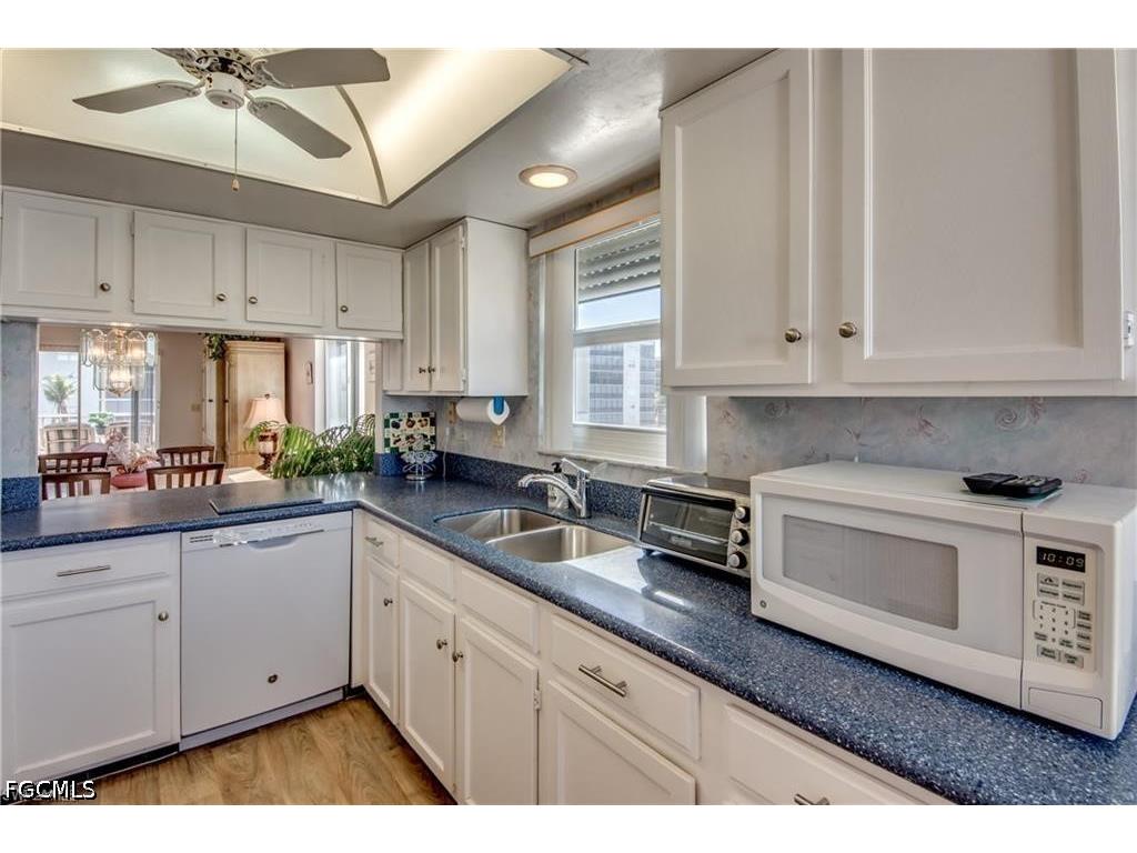 4541 Bay Beach Lane #341 Fort Myers Beach FL 33931 2026020177 image12