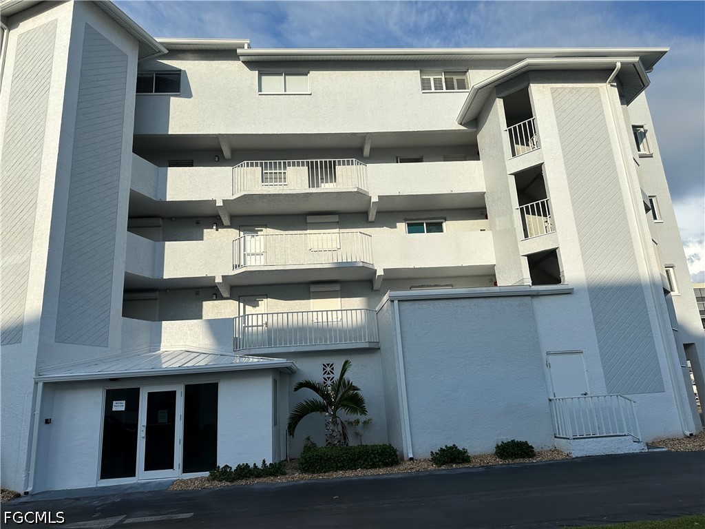 4541 Bay Beach Lane #341 Fort Myers Beach FL 33931 2026020177 image5