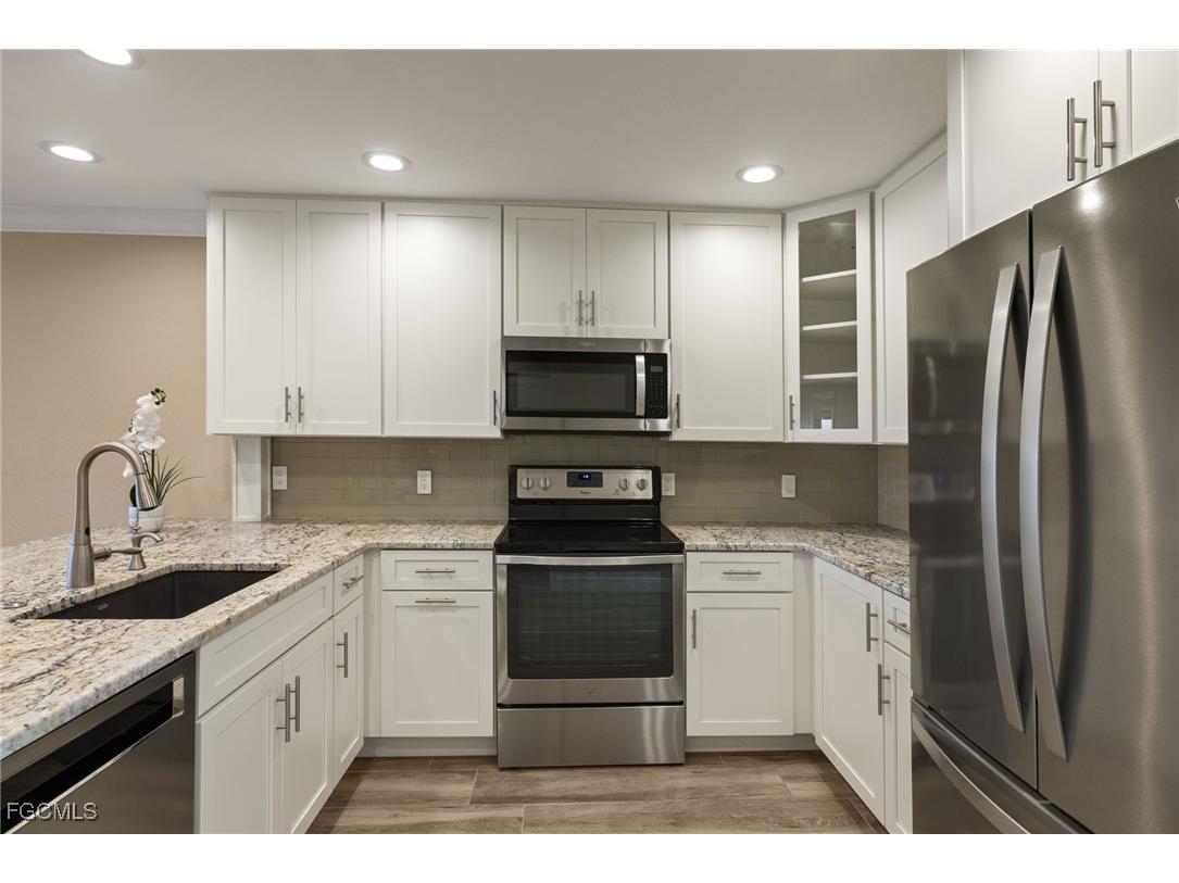 4541 SE 5th Place #207 Cape Coral FL 33904 2025004809 image1