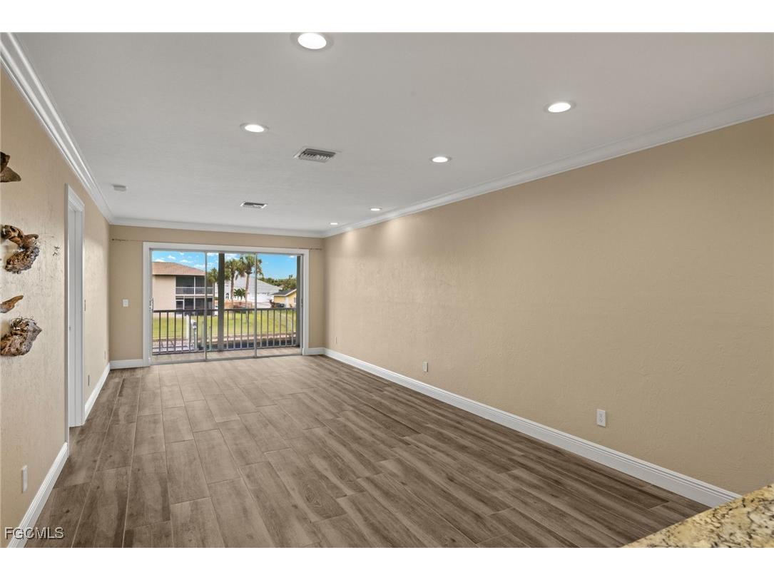 4541 SE 5th Place #207 Cape Coral FL 33904 2025004809 image10