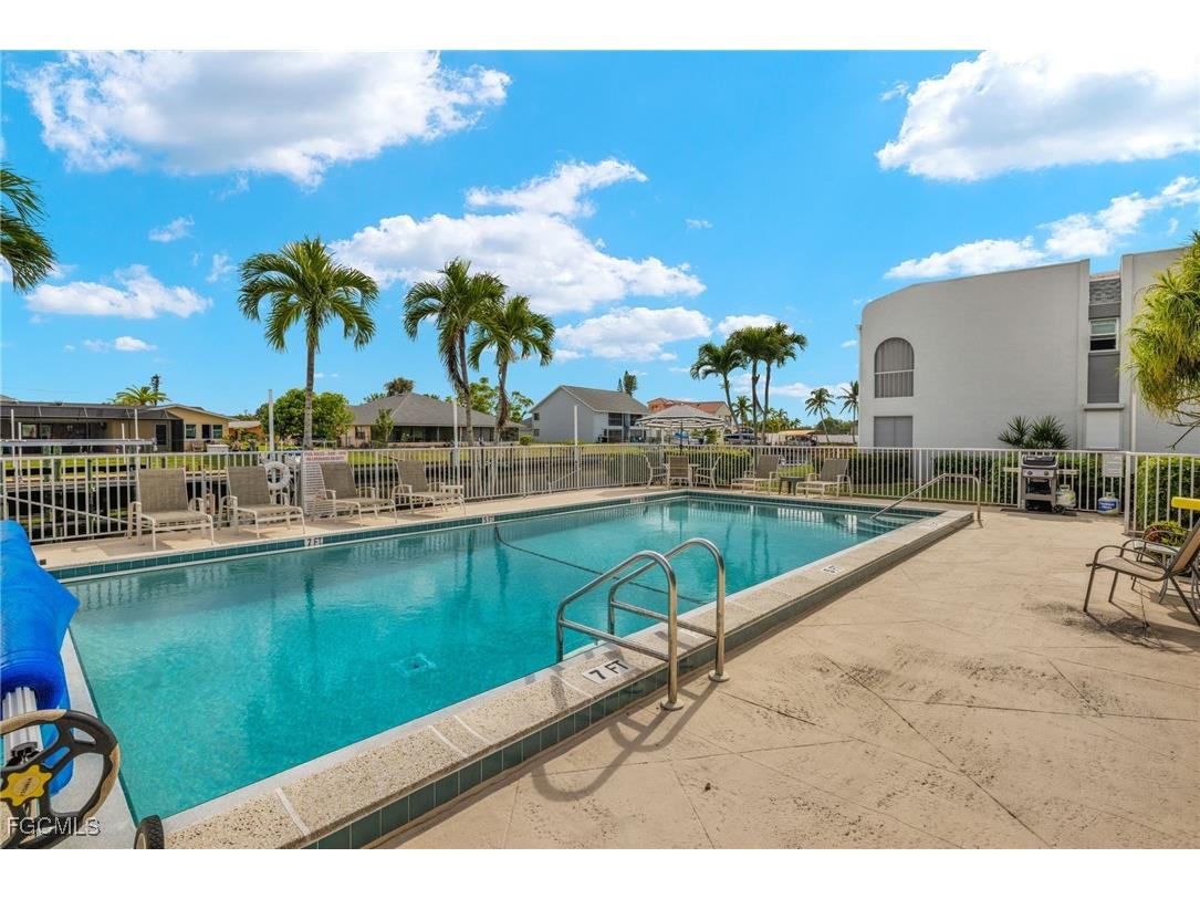 4541 SE 5th Place #207 Cape Coral FL 33904 2025004809 image36