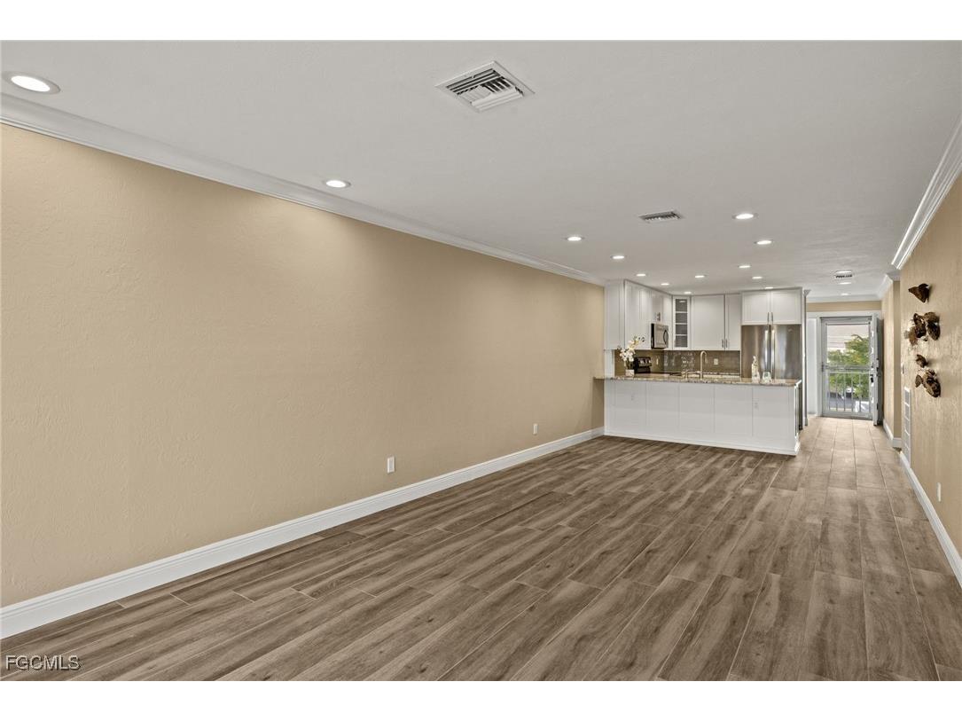 4541 SE 5th Place #207 Cape Coral FL 33904 2025004809 image6