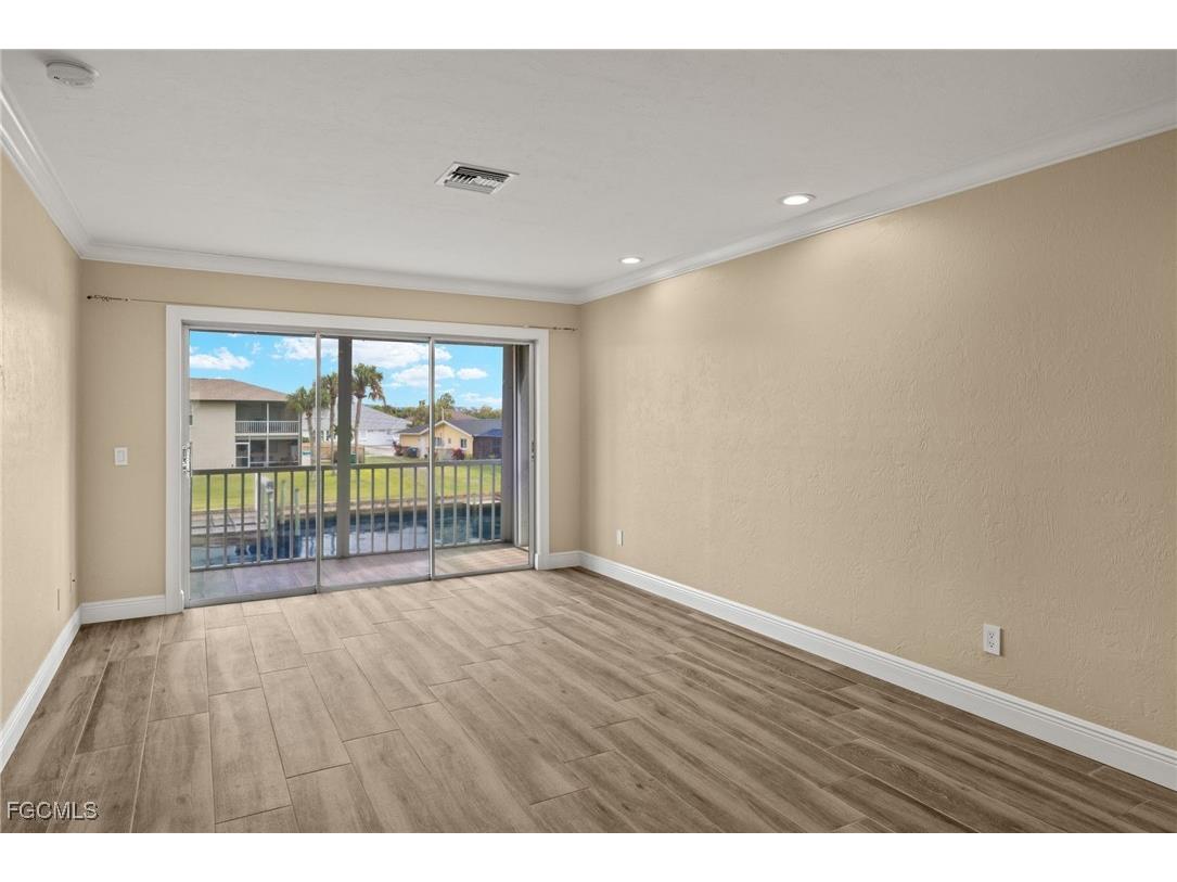4541 SE 5th Place #207 Cape Coral FL 33904 2025004809 image7