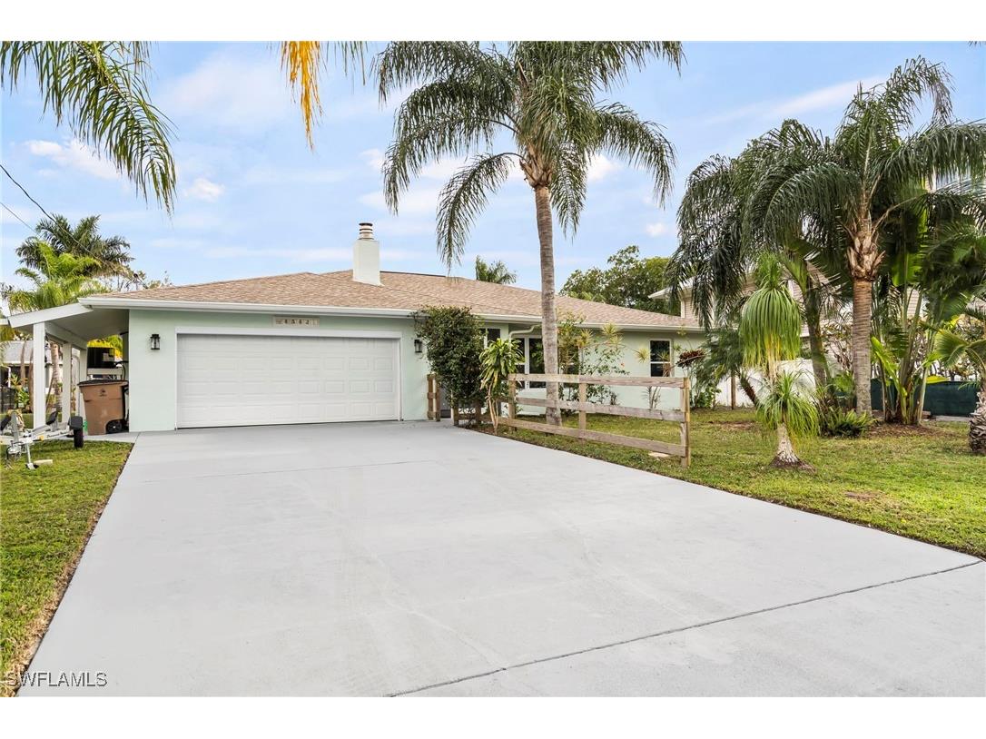 4542 E Riverside Drive Fort Myers FL 33905 225016743 image1