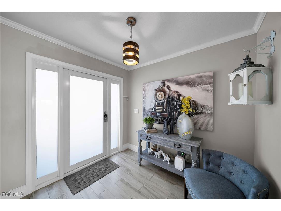 4543 Gulf Avenue North Fort Myers FL 33903 2026002078 image1