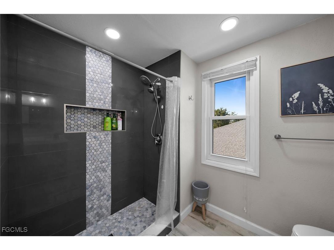 4543 Gulf Avenue North Fort Myers FL 33903 2026002078 image28