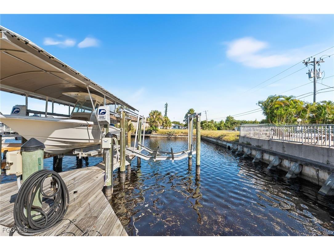 4543 SE 6th Place #1F Cape Coral FL 33904 2025018408 image1