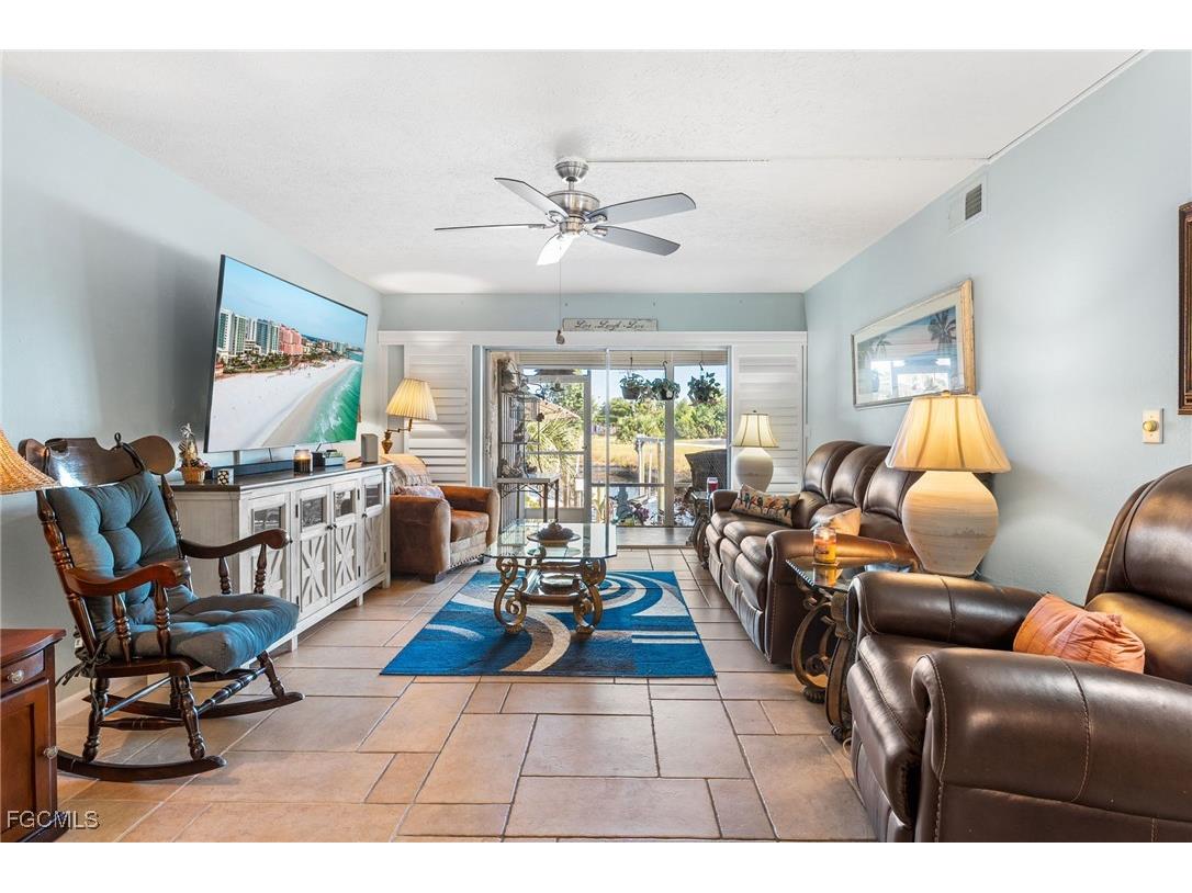 4543 SE 6th Place #1F Cape Coral FL 33904 2025018408 image11