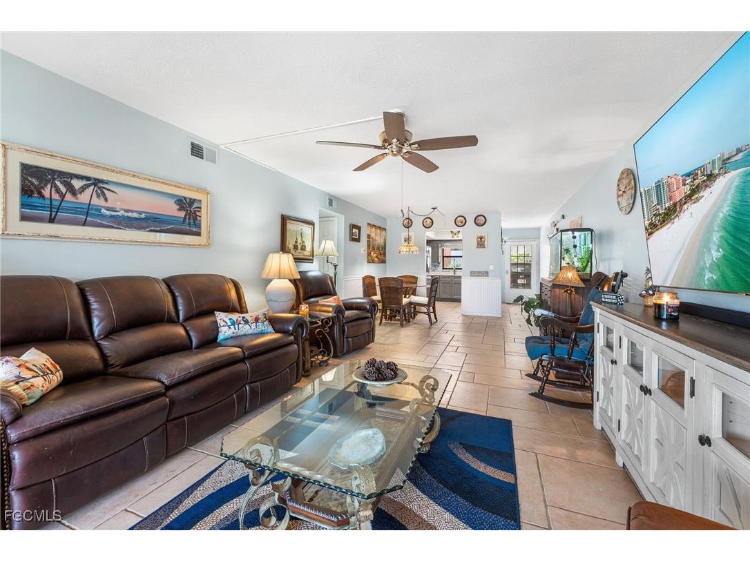 4543 SE 6th Place #1F Cape Coral FL 33904 2025018408 image13