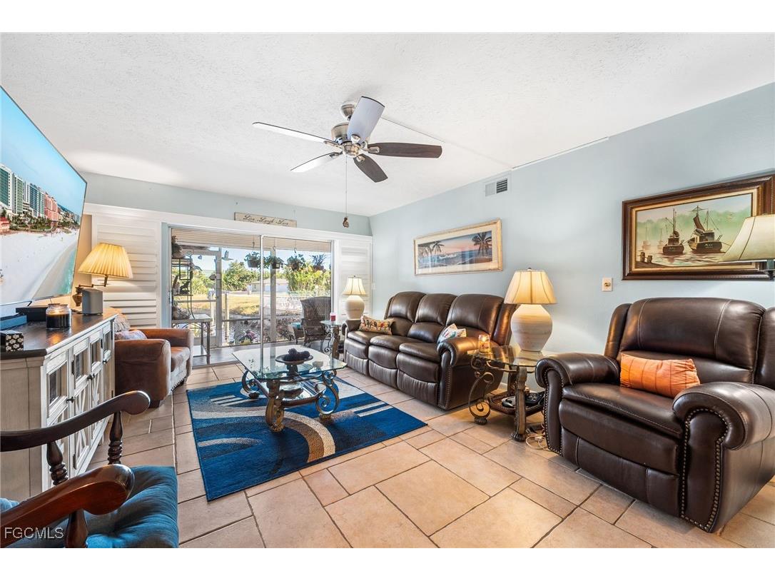 4543 SE 6th Place #1F Cape Coral FL 33904 2025018408 image5