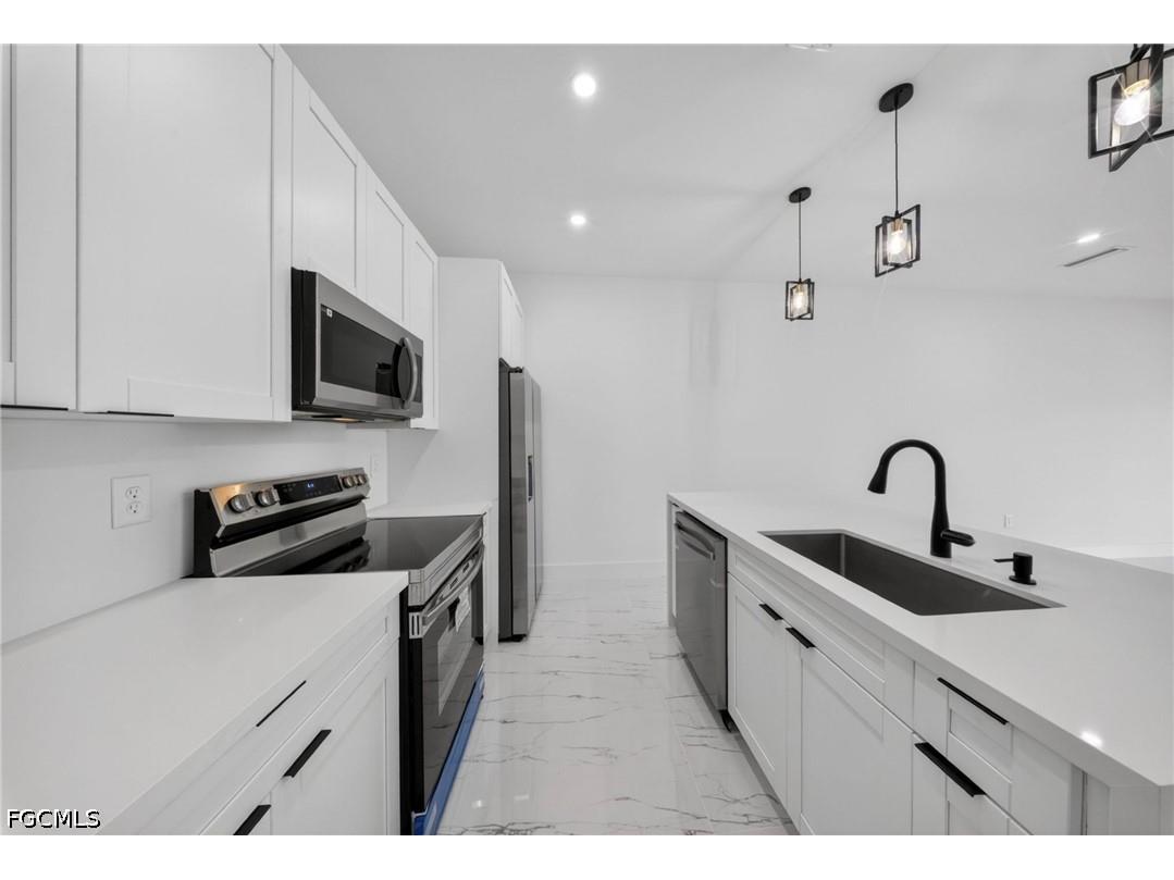 4544-4546 25th Street SW Lehigh Acres FL 33973 2026019553 image3
