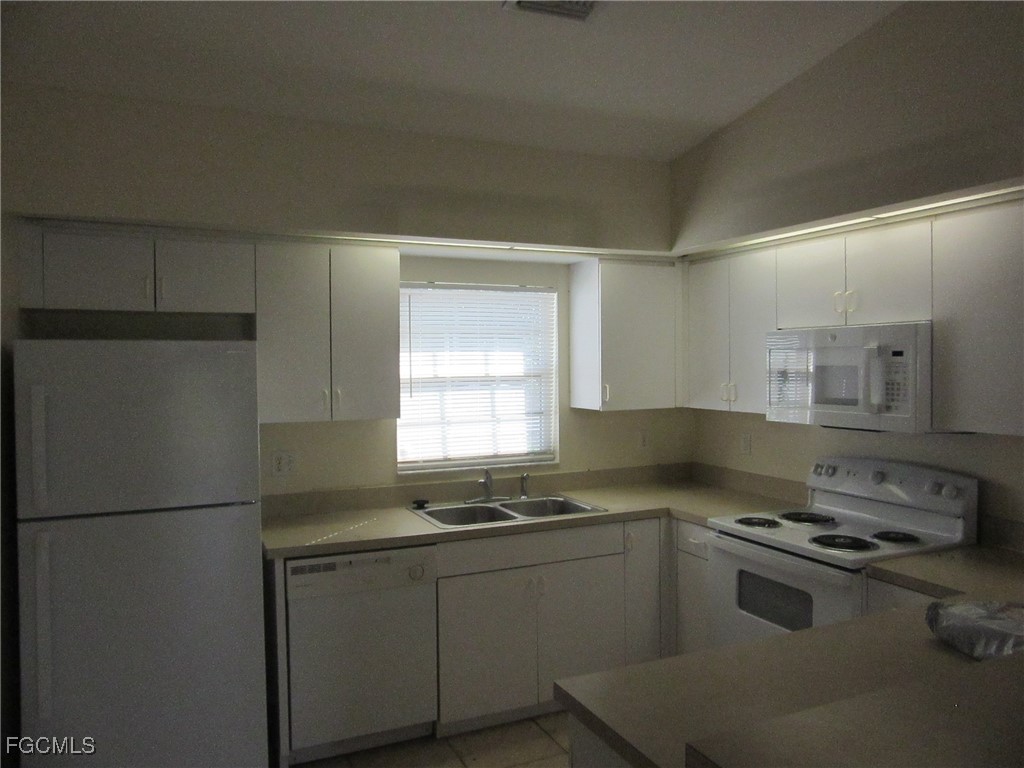 4544/4546 28th Street SW Lehigh Acres FL 33973 2025009411 image4