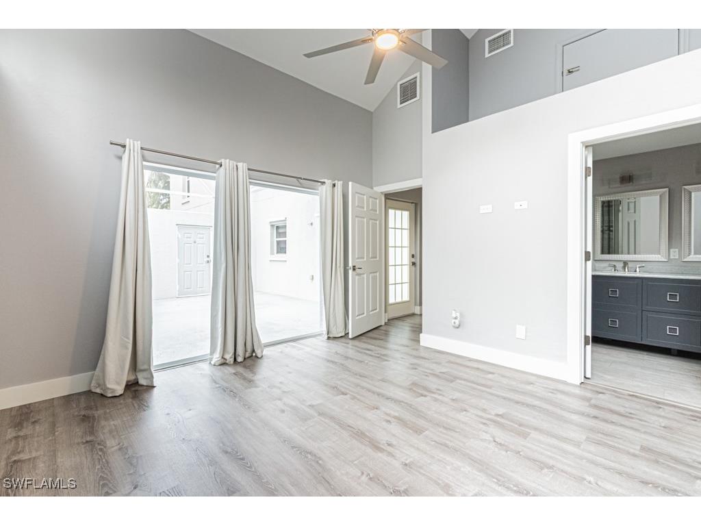 4544 Court Way #18D Naples FL 34109 225070195 image12