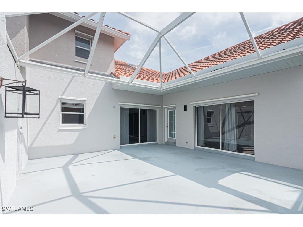4544 Court Way #18D Naples FL 34109 225070195 image4