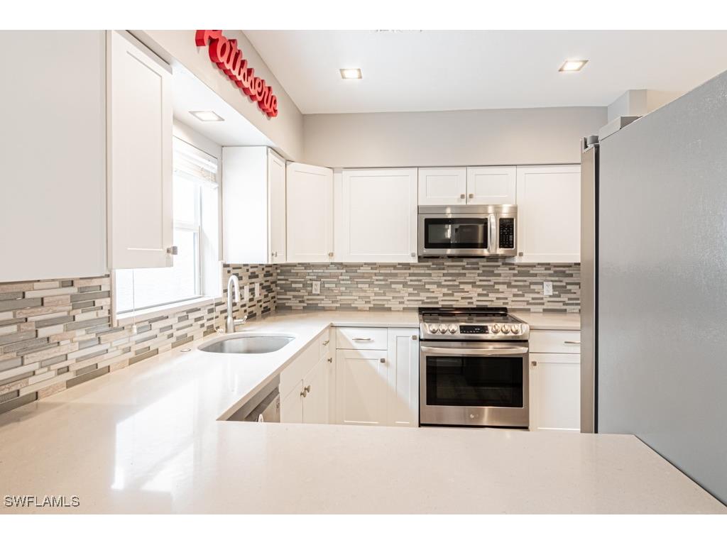 4544 Court Way #18D Naples FL 34109 225070195 image9