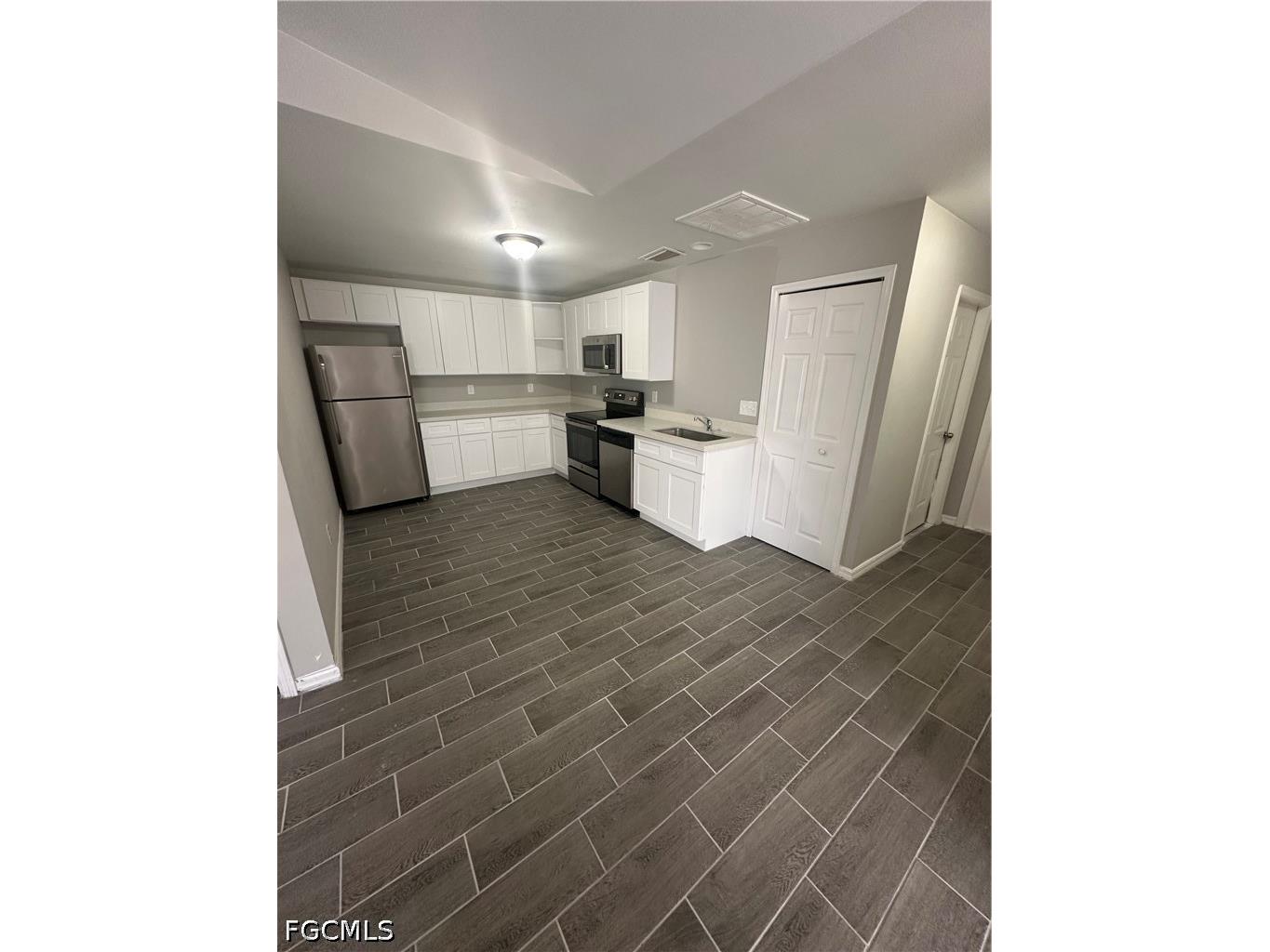 4545 21st Street SW Lehigh Acres FL 33973 2026021956 image5