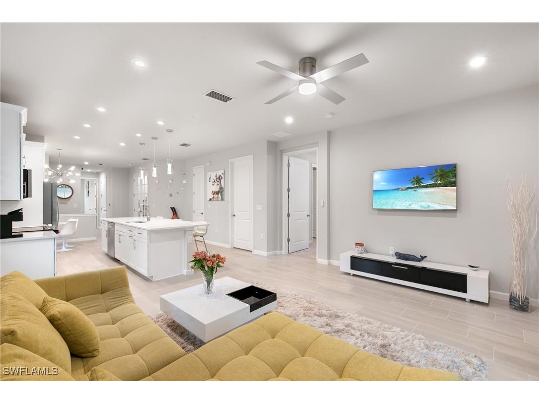 4546 Arboretum Circle #104 Naples FL 34112 225070251 image18