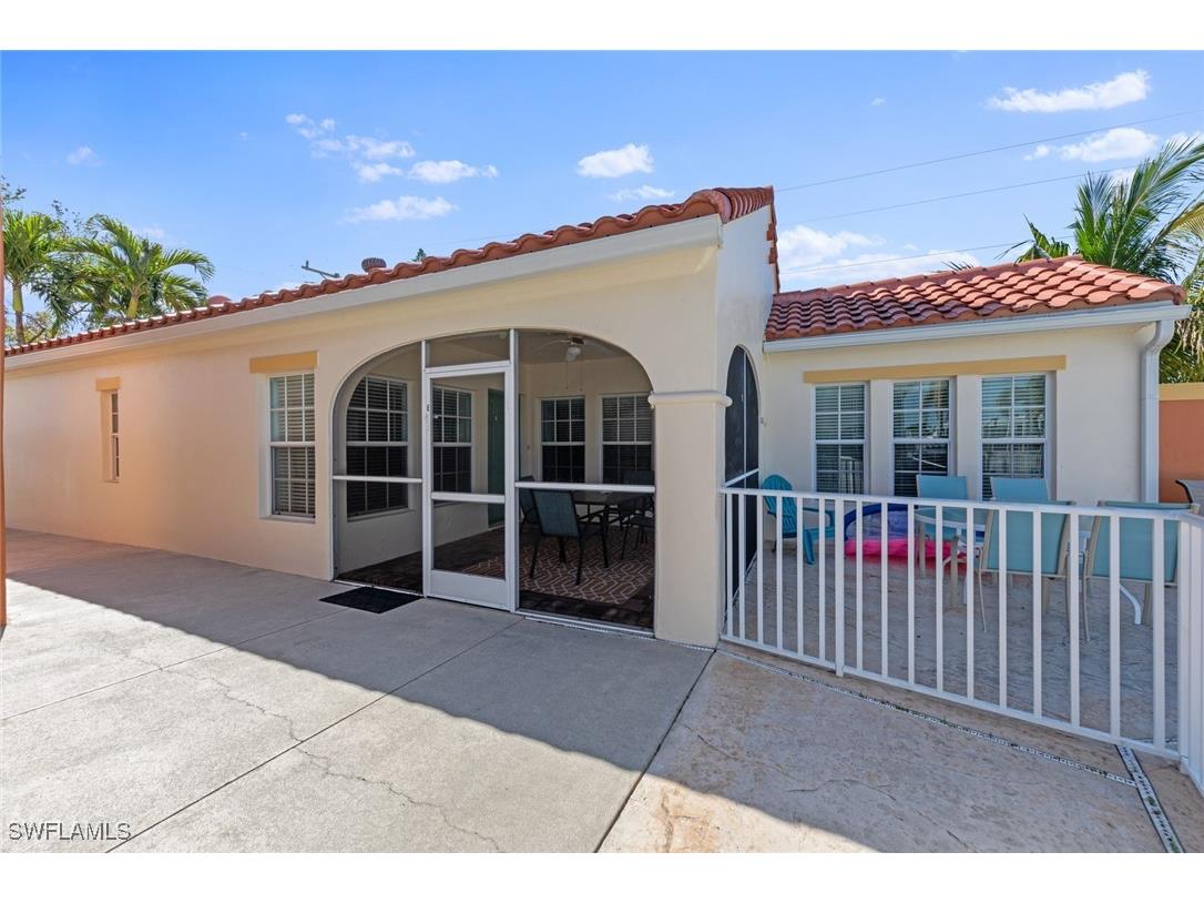 4546 SE 6th Place #E Cape Coral FL 33904 225033873 image1