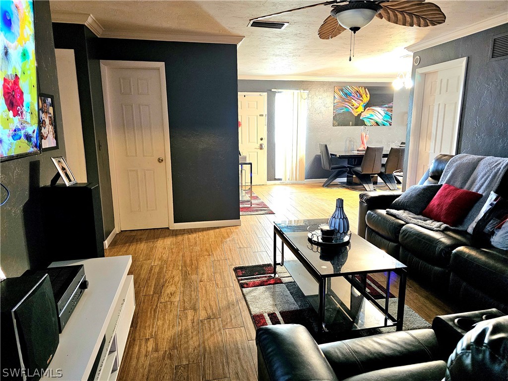 4547 28th Place SW Naples FL 34116 224054223 image9