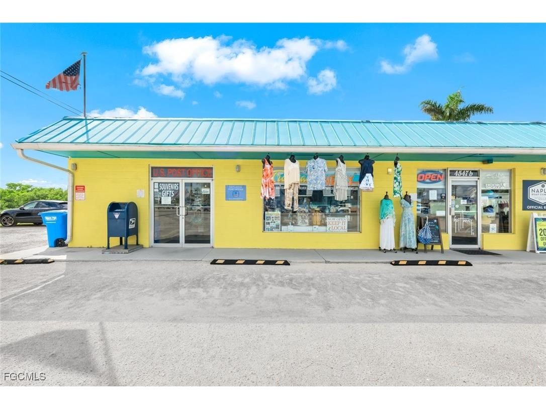 4547 Pine Island Road NW Matlacha FL 33993 2025005063 image3