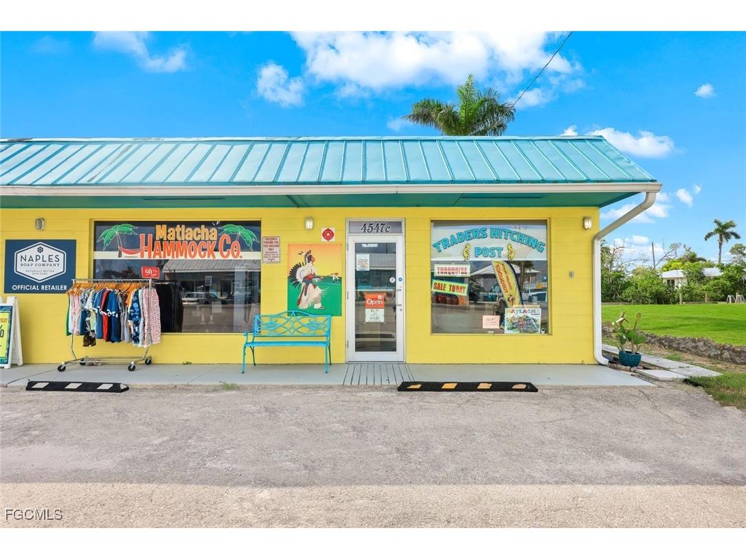 4547 Pine Island Road NW Matlacha FL 33993 2025005063 image4