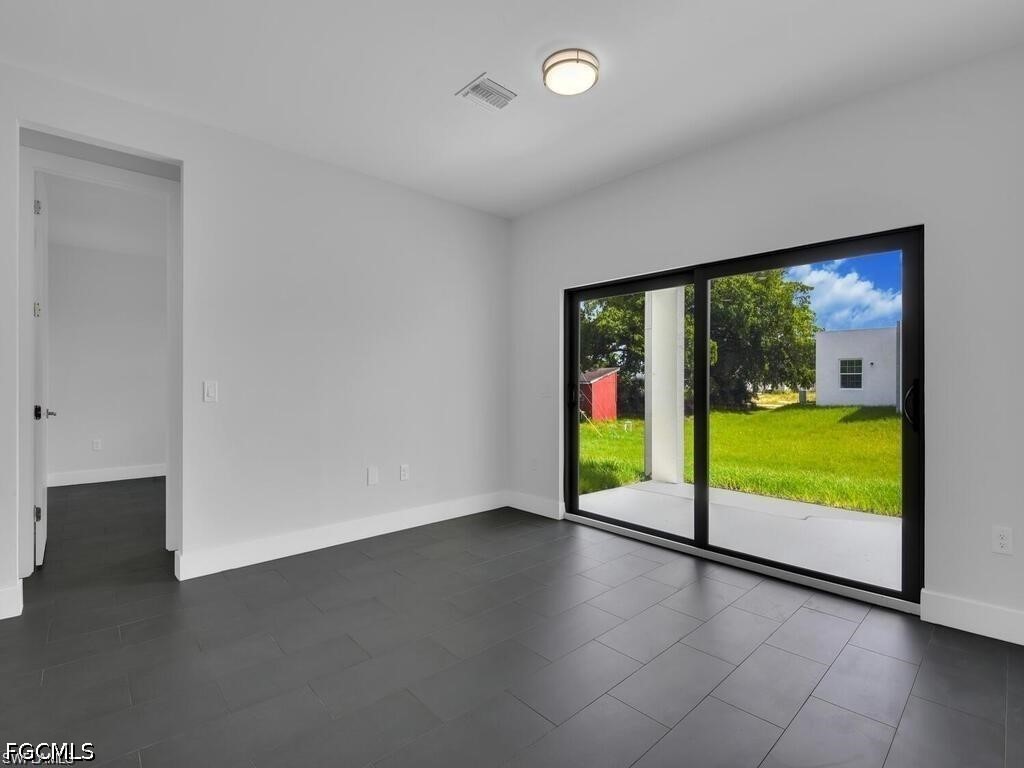 4548-4550 29th Street SW Lehigh Acres FL 33973 2026017624 image4