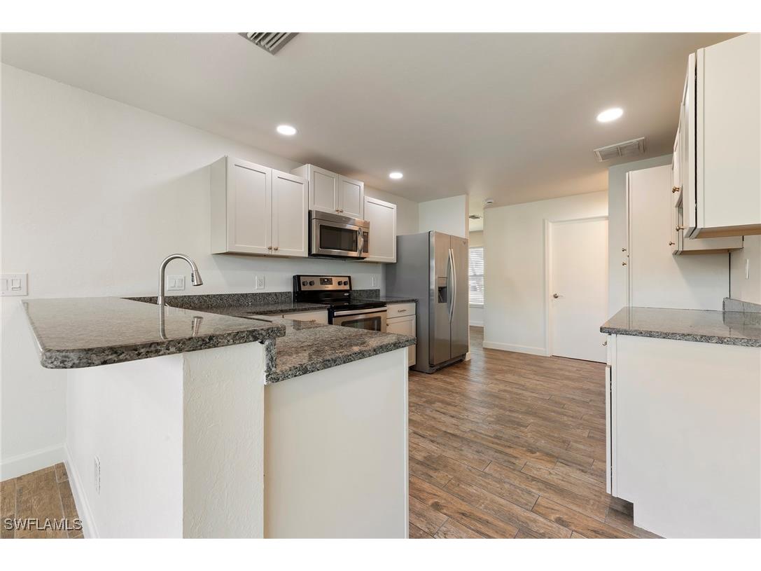 4548 Gulf Avenue North Fort Myers FL 33903 225083107 image7