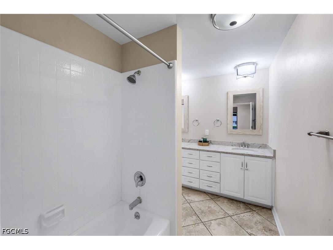4548 SE 11th Place Cape Coral FL 33904 2026023533 image25
