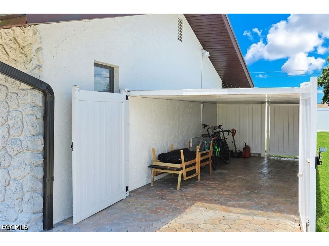 4548 SE 11th Place Cape Coral FL 33904 2026023533 image41