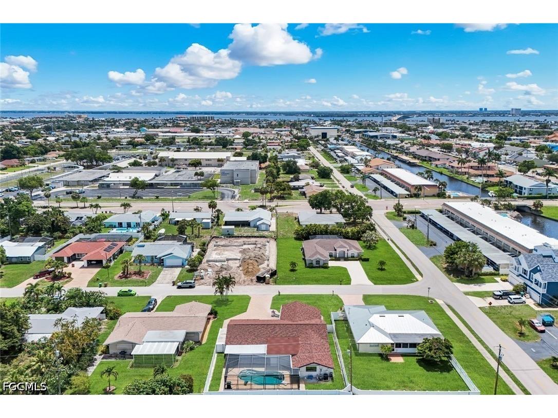 4548 SE 11th Place Cape Coral FL 33904 2026023533 image43