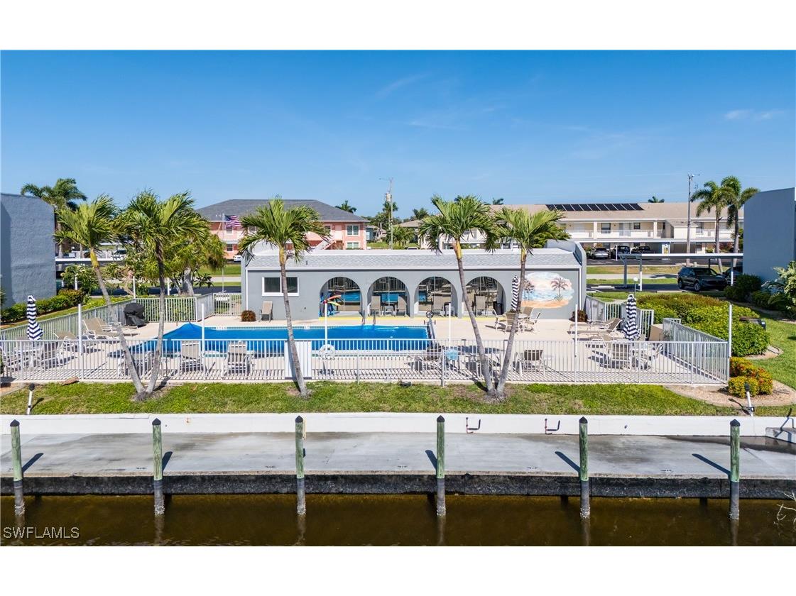 4549 SE 5th Place #211 Cape Coral FL 33904 225055919 image1
