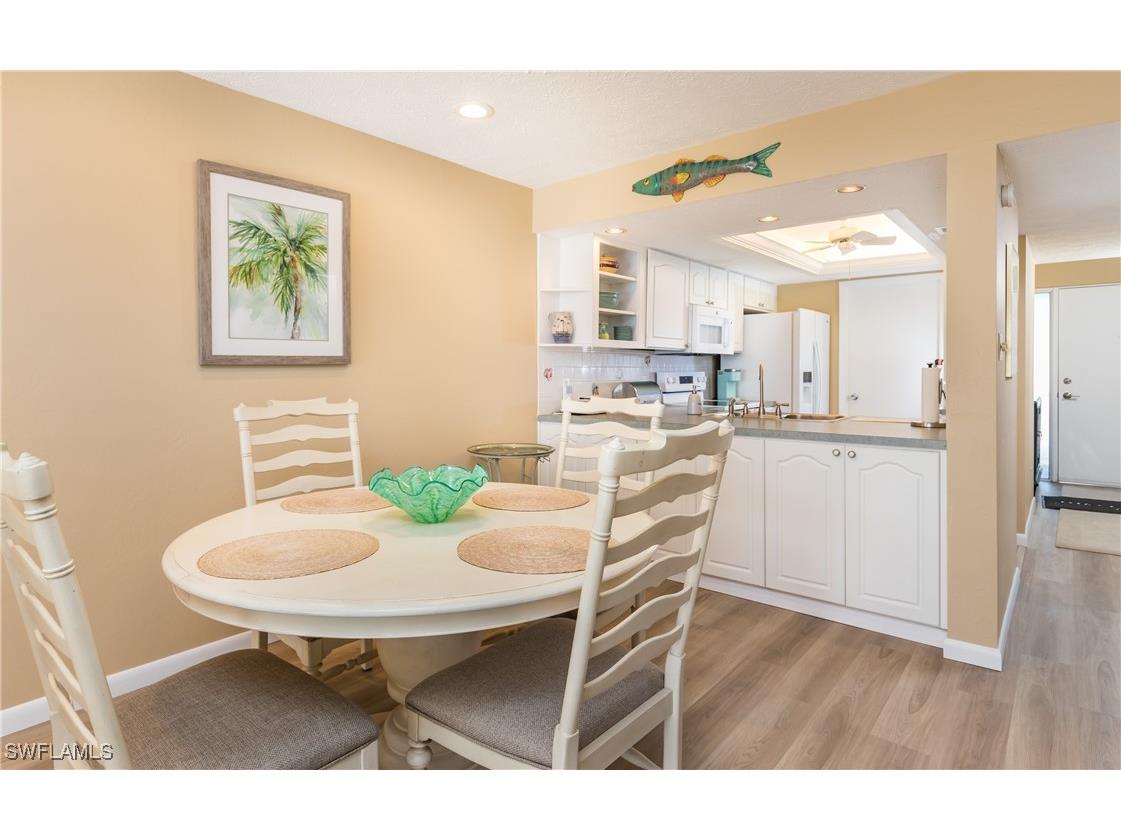 4549 SE 5th Place #211 Cape Coral FL 33904 225055919 image5