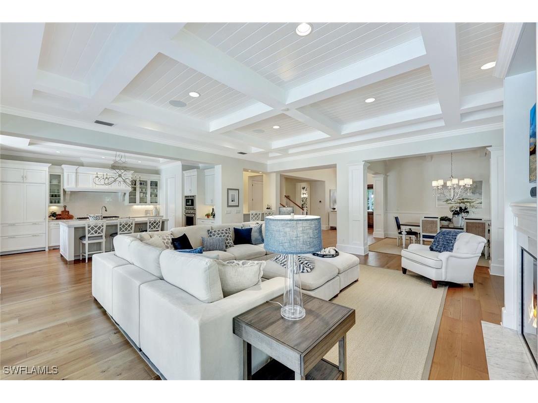 455 13th Avenue S Naples FL 34102 225032352 image10