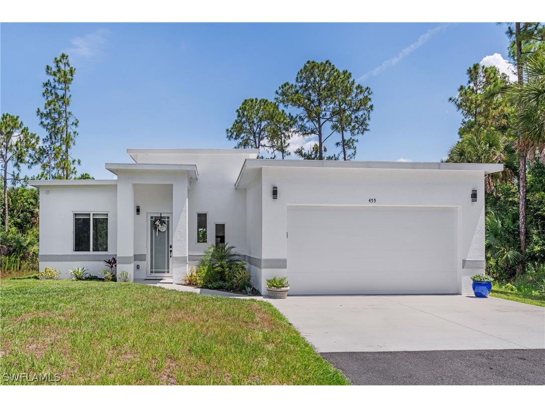 455 45th Avenue NE Naples FL 34120 224046596 image1