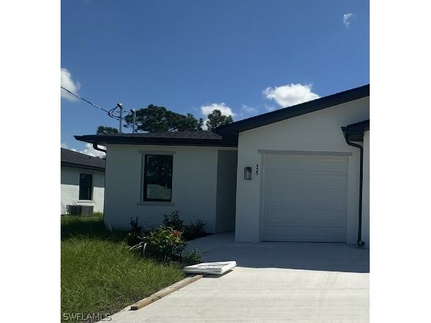 455 Bell Boulevard Lehigh Acres FL 33974 226009018 image1
